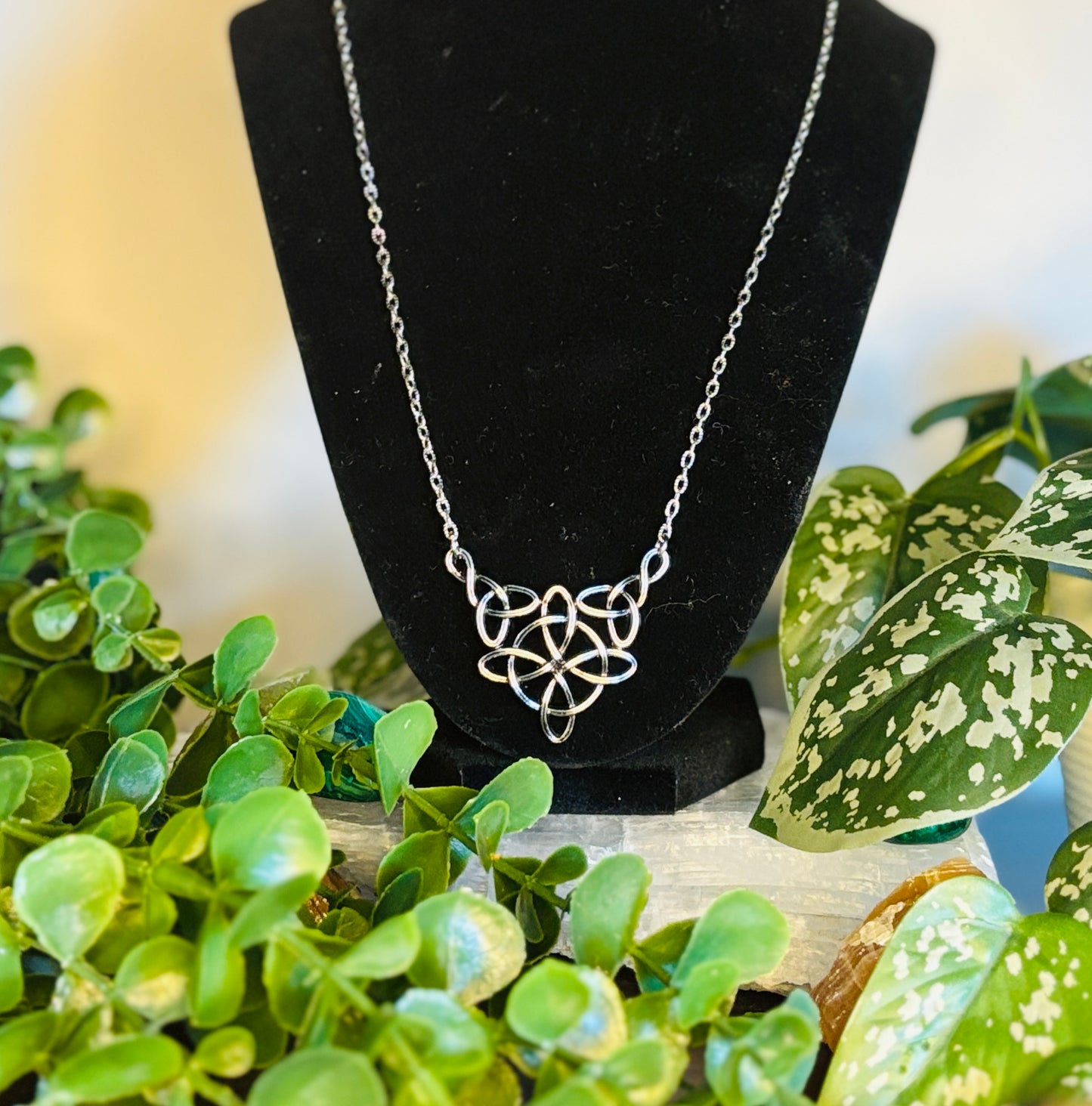 Celtic Witch's knot necklace